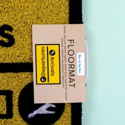 Ditverzinjeniet Reizen|Deurmatten|Arrivals Departures deurmat