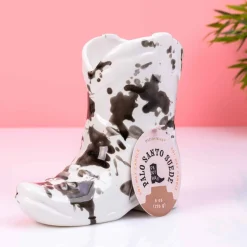 Ditverzinjeniet Kaarsen En Kandelaars|Cowboylaars geurkaars