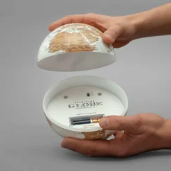 Ditverzinjeniet Reizen|Draaiende Wereldbol