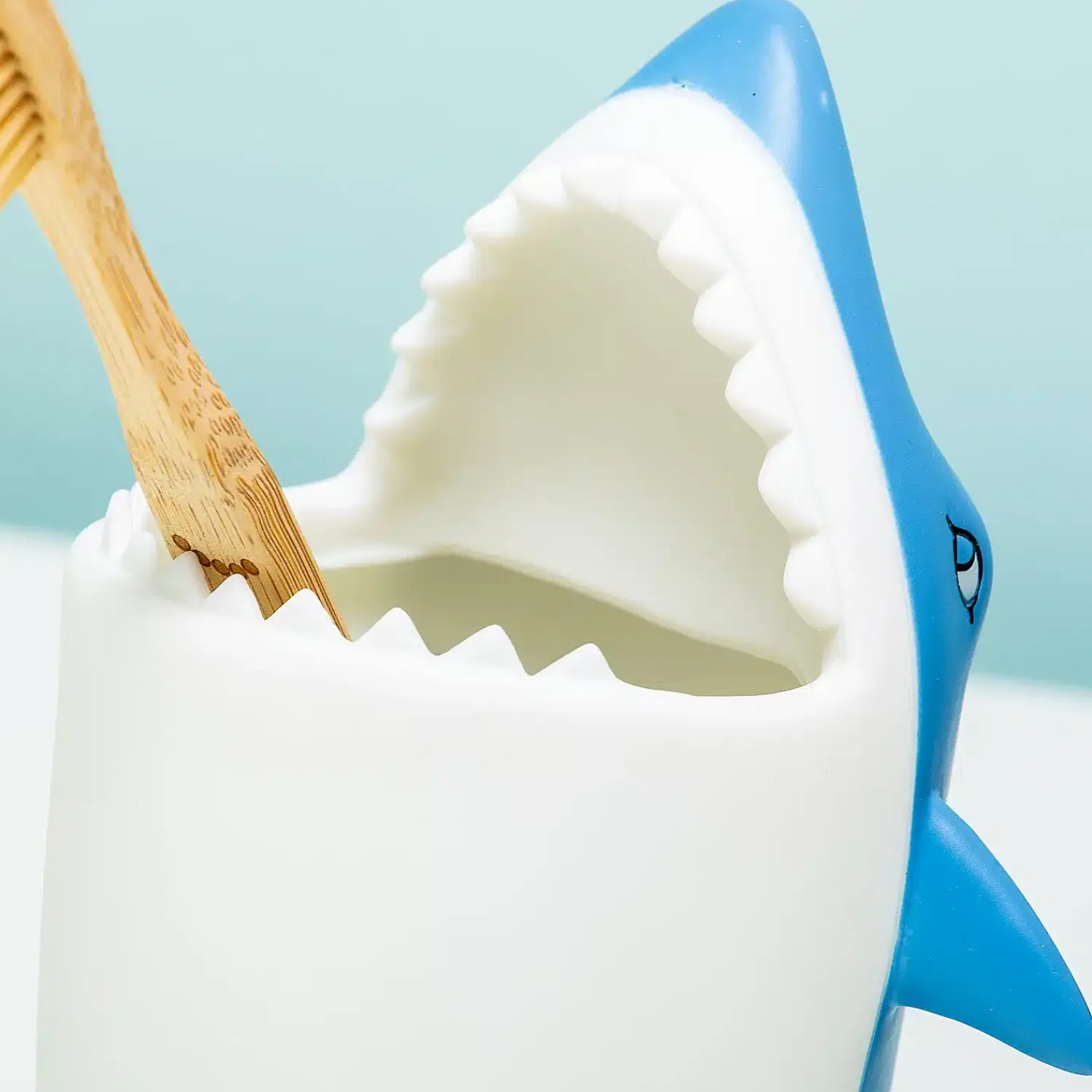 Ditverzinjeniet Badkamer|Haai tandenborstelhouder