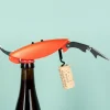 Ditverzinjeniet Flesopeners|Krab flesopener