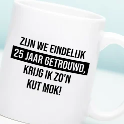 Ditverzinjeniet Mokken & Glazen|Mok Zijn we eindelijk zoveel jaar getrouwd