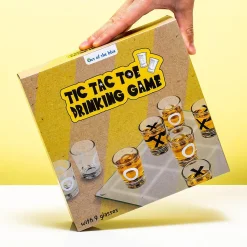 Ditverzinjeniet Drankspelletjes|Vrijgezellenfeestjes|Tic Tac Toe drankspel met shotglaasjes