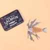 Ditverzinjeniet Multitools|Zalm multitool in cadeaublik